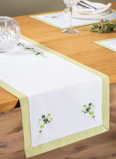 table runner on table with crystal bowl, side view
